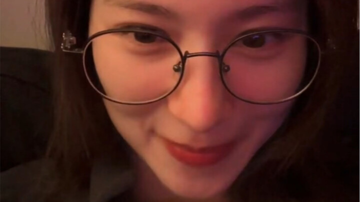 ซาน่าไลฟ์สด จอดันสว่างขึ้นทันที หน้าแดงจนเขินไปหมด น่ารักมาก