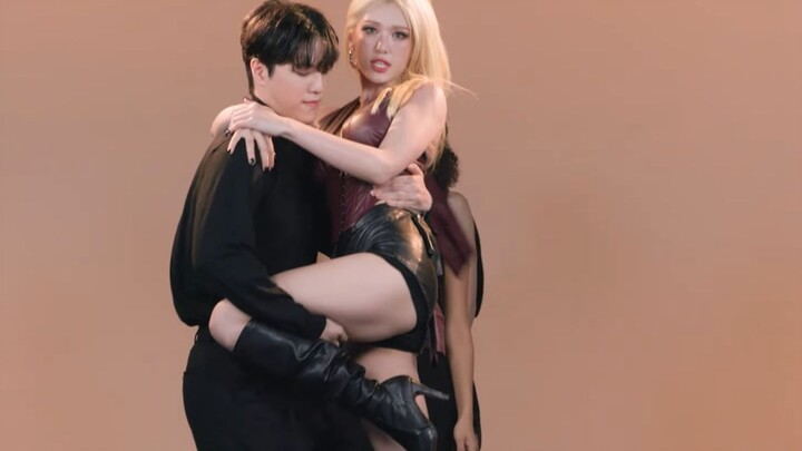 SOMI's latest comeback song EXTRA dance relay version