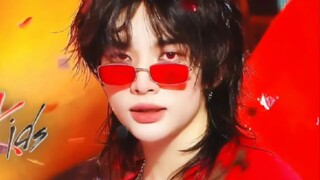 أحدث أغنية عودة لفرقة Straykids هي Chk Chk Boom stage