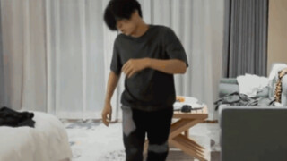 Ren's scientific dancing has a bit of credit due to Jiang Long.