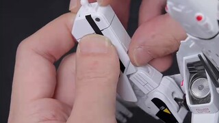 The threezero that can transform, I'm dumbfounded