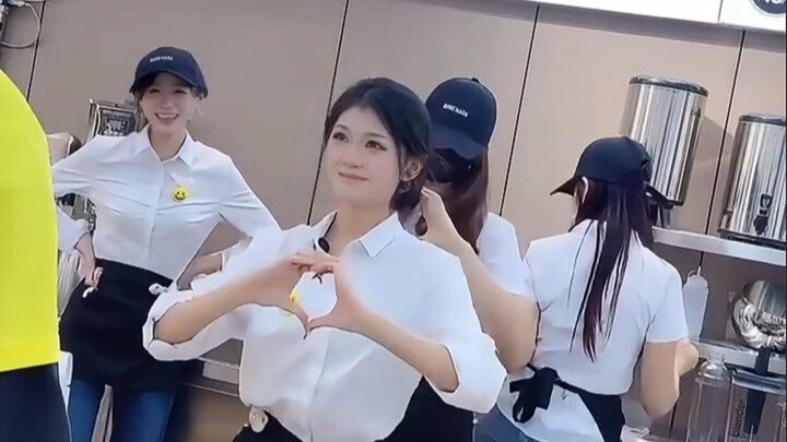 ชานมของคุณยังถูกเขย่าอยู่นะ