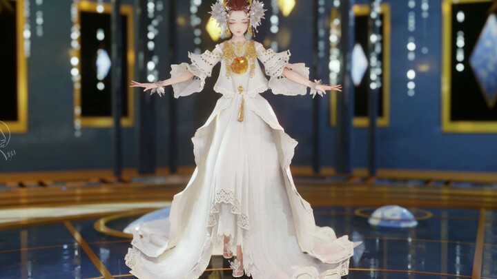 Would you like to take a look at the 35,000 yuan dress? [Yun Shang Yu Yi]