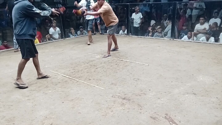 ung atin ung sa pinsan ko naka jacket