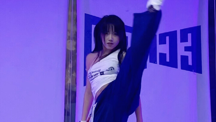 Meow dancebreak this leg!!!