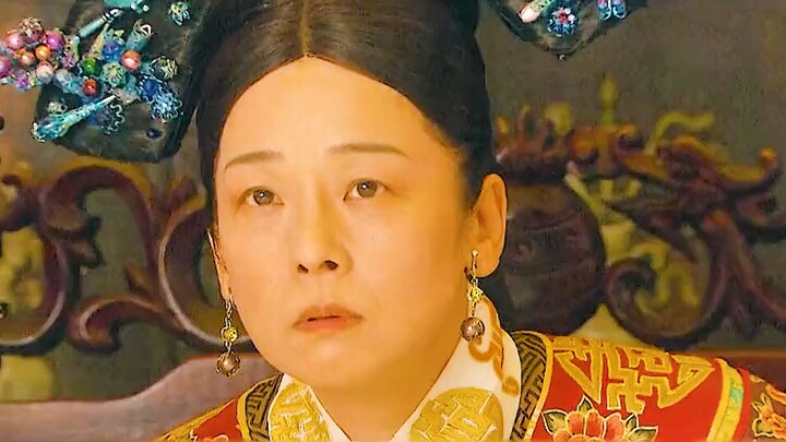 รัชศกกว่างซวี่แต่งองค์เป็นนักแสดงเพื่อให้ซูสีไทเฮายิ้ม ทันทีที่หันกลับ ซูสีไทเฮาก็อดขำไม่ได้ บรรดาขุ