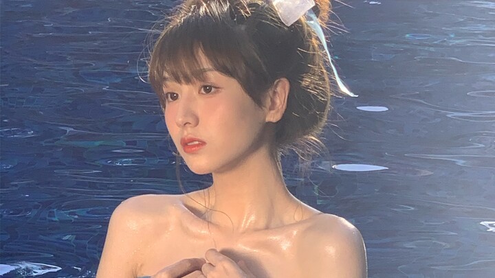 Khi gió thổi qua mái tóc của tôi, liệu bạn có rung động không nhỉ