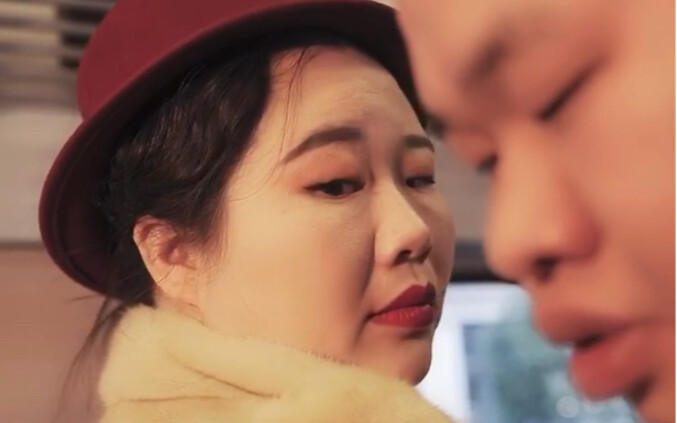 يتبين أن اثنين كانا يمشيان جنبًا إلى جنب يمكن أن يفترقا عن بعضهما.