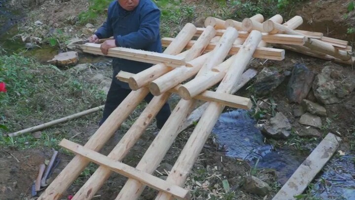 สร้างสะพานไม้โดยไม่ใช้ตะปู