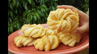 เมนูขนมปังนมสดนุ่มๆ สูตรนวดมือ - Soft Milk Bread Recipe
