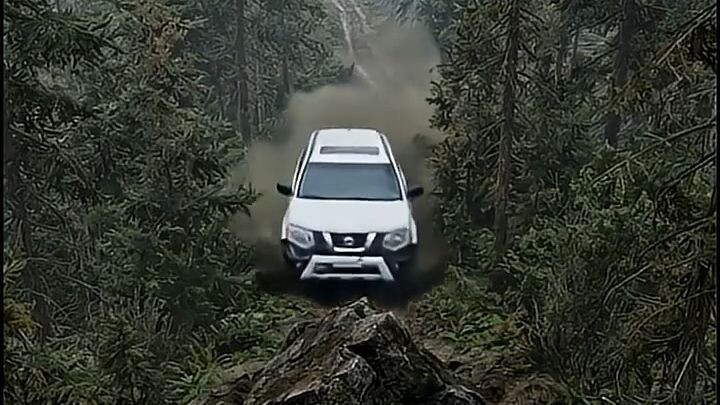 Nissan X-Trail SUV vs Forest Stone Obstacle - Physics Simulation 🚙🪨 #car #3danimation #short