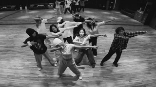 TWICE's latest comeback song "Strategy" multi-angle practice room version