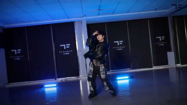 [TF FAMILY] Zhang Hanrui-TEMPEEST 'Vroom Vroom' Dance Cover