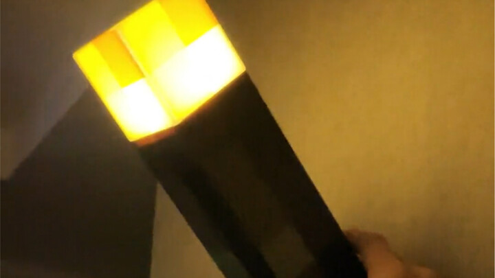 Sorry, Qianqian, I really need it! This lamp is just too cool!