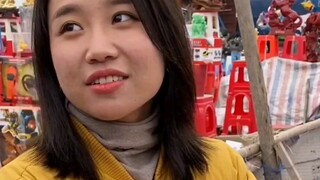 下次是不是就该卖十块一个球了