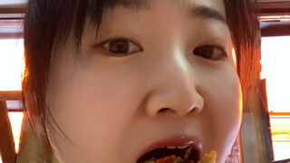 How hard the Japanese work to get you to finish your meal and leave quickly
