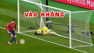 Những tình huống vui nhộn & hài hước nhất trong bóng đá