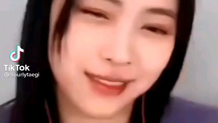 Dadalhin ko kpop sa bilibili xDDDD