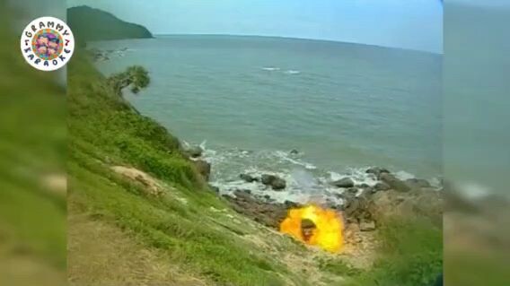 [ MV KARAOKE ] เกลียดเธอไม่ลง - ป๊อป ปองกูล