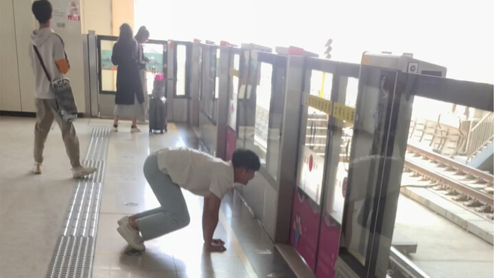 ทำไมทุกคนไม่รอตามป้าย?