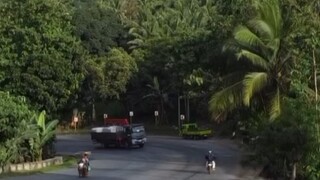 假如真有来世我愿生生世世为人只做芸芸众生中的一个哪怕一生贫困清苦浪迹天涯 只要能爱恨歌哭只要能心遂所愿.