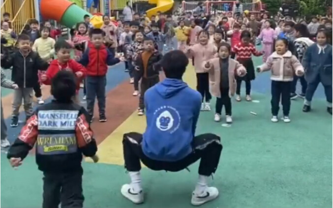 男幼师真的是世界上最可爱的生物