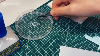 [Learn to glue in one minute] How to avoid pitfalls in Gundam model stickers and learn to stick wate