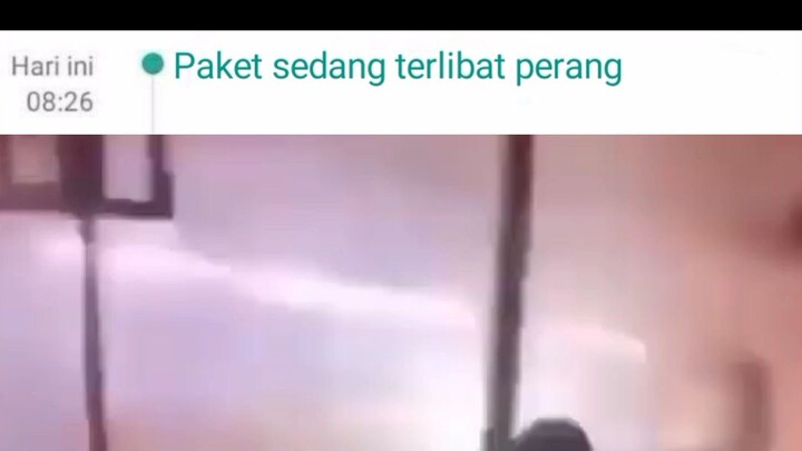 kurir nya sedang berperang