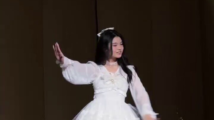 [Carbonated] The close-up live shot of me dancing "Winter" at Sun Yat-sen University, which has been