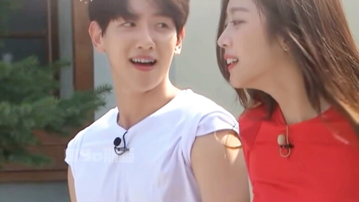 [EXO’s Byun Baekhyun] Heart-fluttering moments like first love—frying an egg as perfectly as a meal 