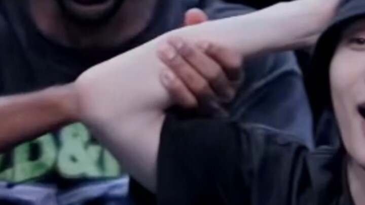 [Zhang Yixing] Help! The color difference is insane!