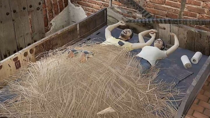 Only the sweetest couples get to stay in a room like this!