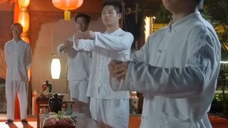 สาวผอมบางล้างแค้นให้แม่ ถูกหัวเราะเยาะ... แต่เธอเปิดโห(720P