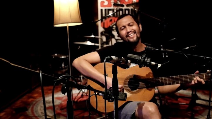 Johnoy Danao - UP Naming Mahal (live at WombWorks)