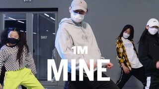 【1M】Kyo membuat koreografi untuk lagu "Mine"