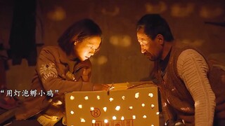 Em không nói một lời cay đắng, nhưng sự cay đắng của em thấu tận trời cao, em không nói một lời yêu 
