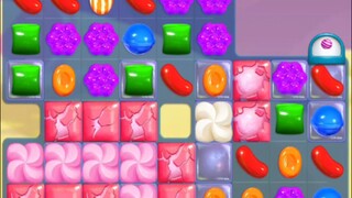 Senangnya dalam hati, main candy crush