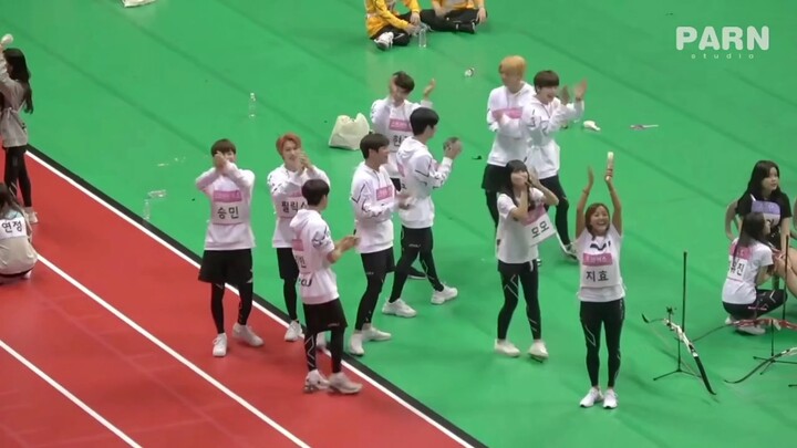 【KPOP】StrayKids和师姐Twice一起跳舞珍贵影像