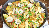 It's not complex to cook Paella