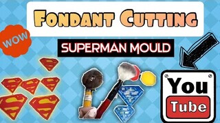 FONDANT CUTTER SUPERMAN