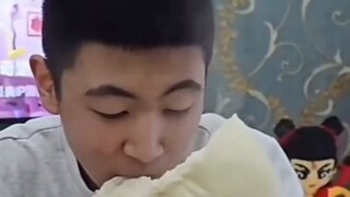 Review of Internet Personalities (Min Ge)