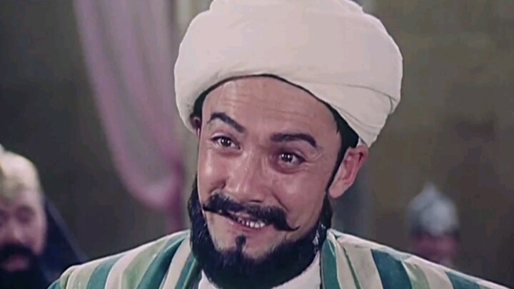 电影《阿凡提》片段，阿凡提宫廷妙解难题，击败使臣。