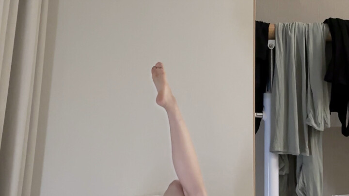 A daily version of the next issue of the long video shooting. Do you want to see the indoor canvas s