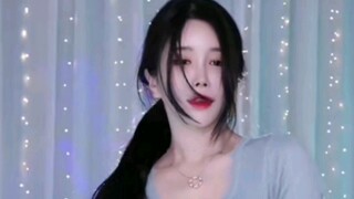 رقصة سوان بدقة 4K وبسرعة 60 إطارًا في الثانية