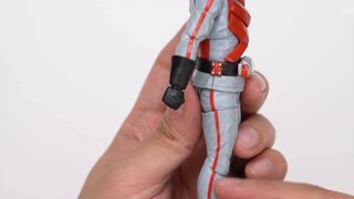 แล้วผลิตภัณฑ์ที่ไม่เป็นที่นิยมที่สัญญาไว้ล่ะ? Bandai SHF วิธีการแกะกระดูกจริงของ Kamen Rider X ทดลอง