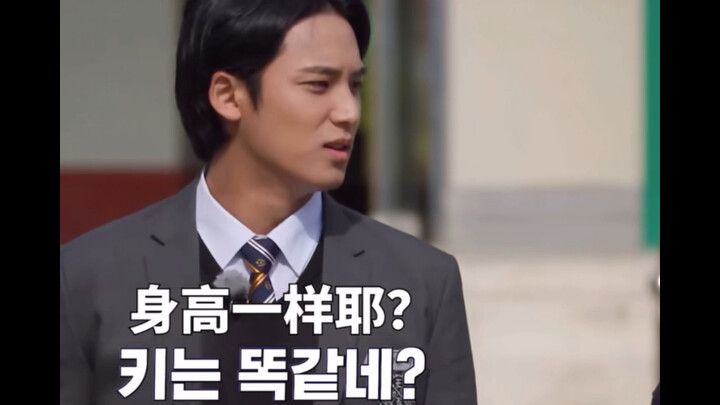 ความต่างความสูงนี้เกินคาดจริงๆ ไม่ผิดชื่อทีมยักษ์ใหญ่เลย มนุษย์เลโก้ของเราทุกคนก็มีที่ยืนในนี้ด้วย!