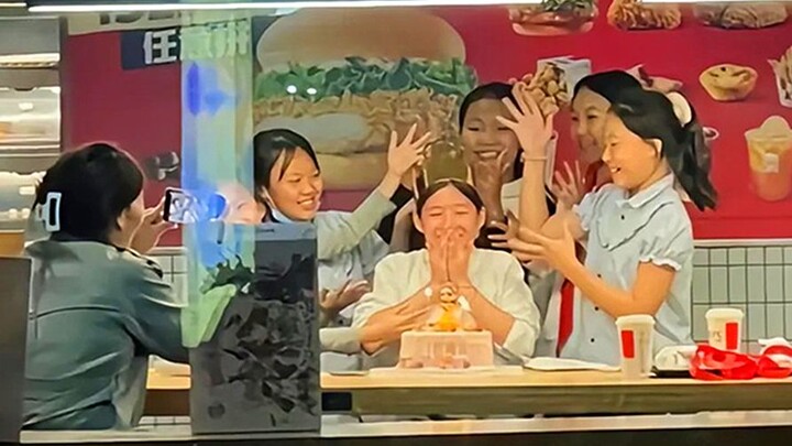 Khi mặt trời mọc, hãy quên đi ngày hôm qua