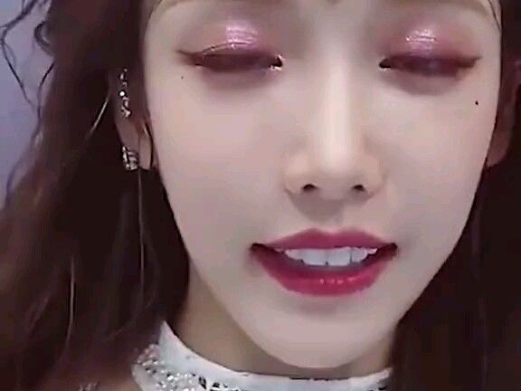 【เจียงเจิงอวี่】ให้ทุกคนได้ชมระดับความสวยของนางเทพ ไม่พูดมากแล้ว รักเลยจริงๆ รักๆ