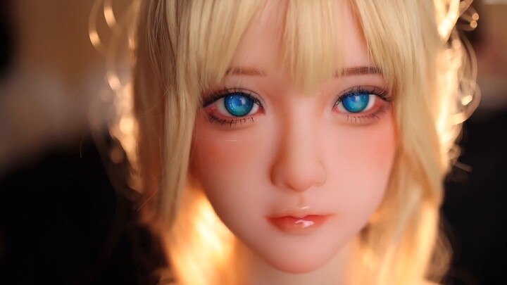 The owner spent 760 yuan to remake the life-size doll, and Up was so excited that he burst into tear