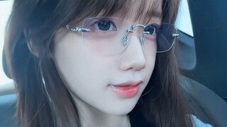 gadis berkacamata emang ga ada lawan😘🥰😍😌